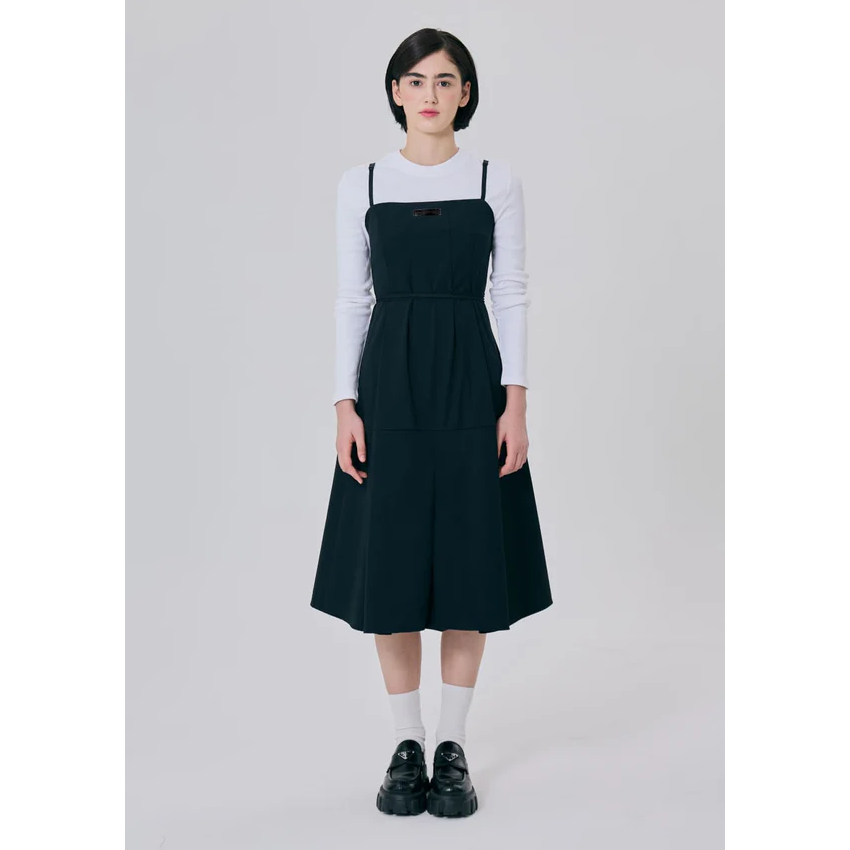 SOODAL クールエアスリーブレスワンピースエプロン